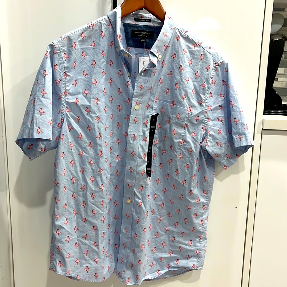Banana Republic collared button down flamingo print shirt size medium